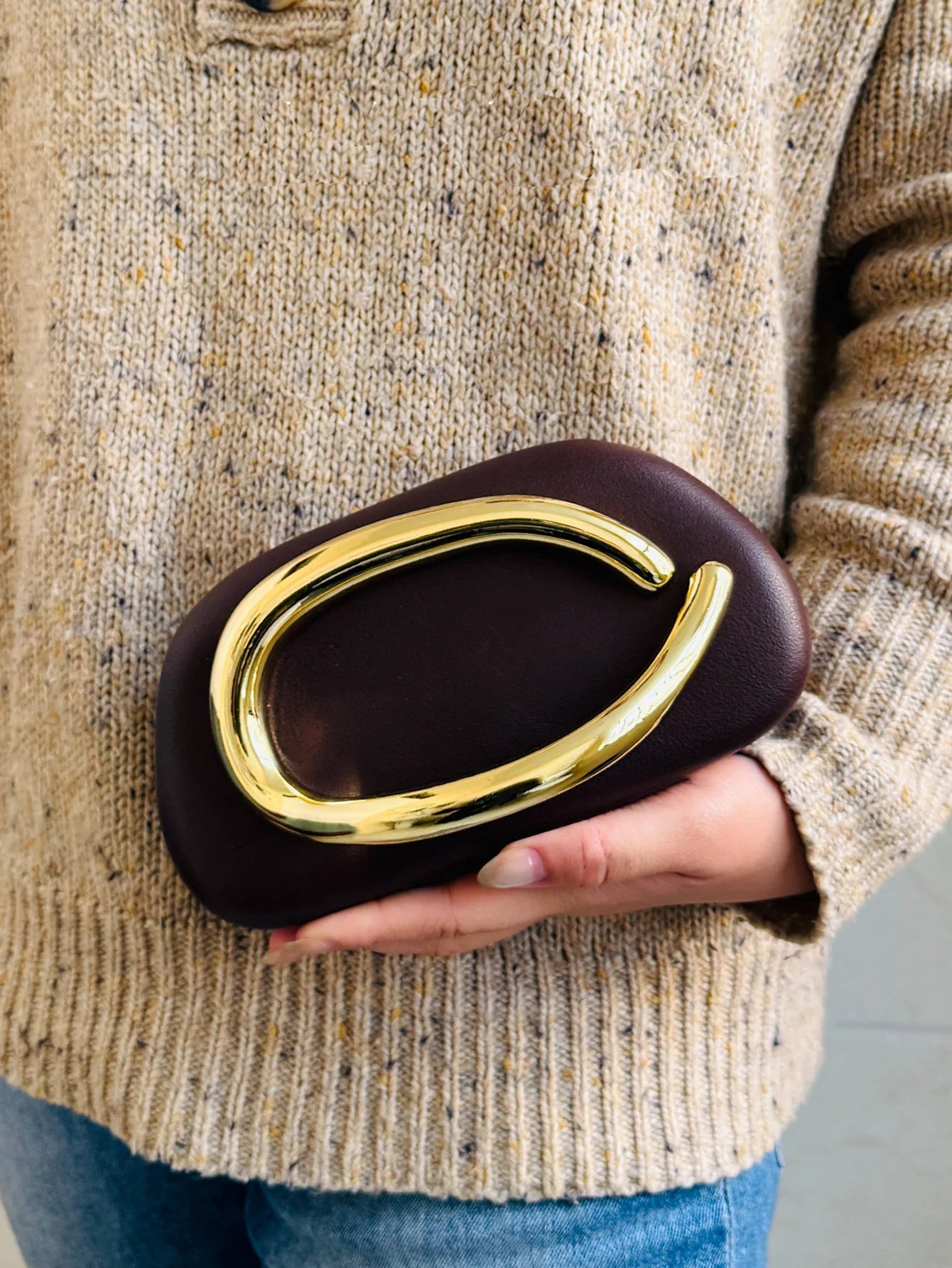 Boîte de fermeture en or pochette